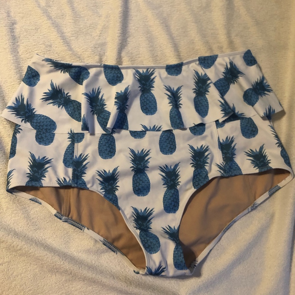 Kortni Jeane Peplum Bottoms